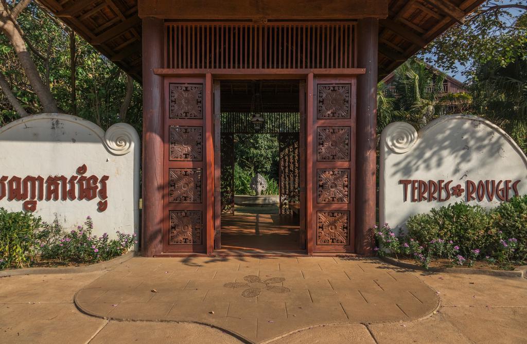 Terres Rouges Lodge Banlung Exterior photo